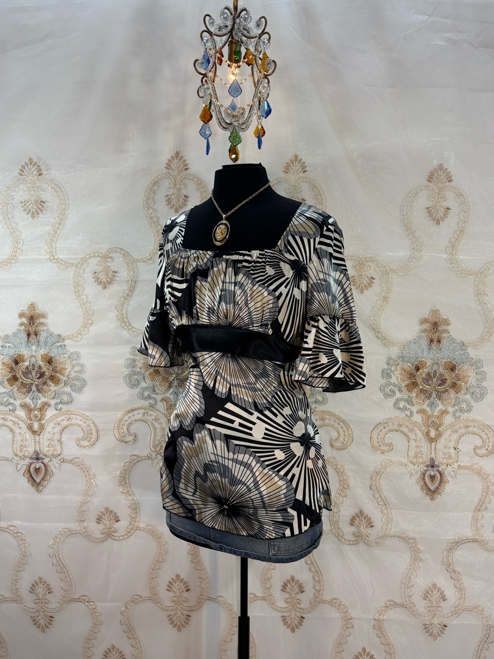 ✨Vintage Y2K Bohemian Satin Floral Empire Waist Tie Back Babydoll Blouse✨